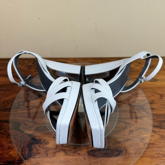 Franco Sarto Damilis Platform Sandal in Stone - Picture 13 of 16